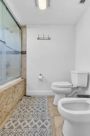 209 E Enid Drive Key Biscayne FL 33149