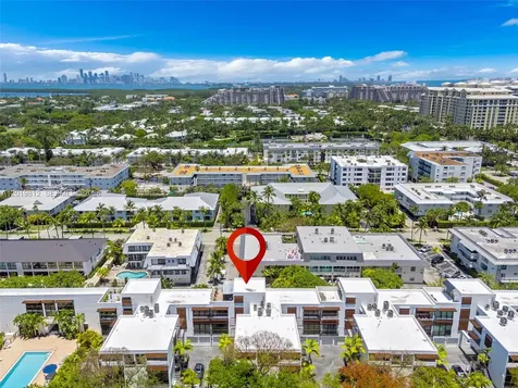 209 E Enid Drive Key Biscayne FL 33149