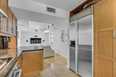 209 E Enid Drive Key Biscayne FL 33149