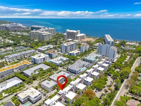 209 E Enid Drive Key Biscayne FL 33149