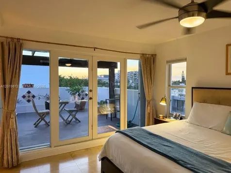 209 E Enid Drive Key Biscayne FL 33149