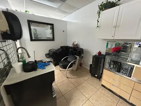 6630 Stirling Road Davie FL 33024