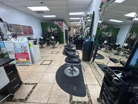 6630 Stirling Road Davie FL 33024