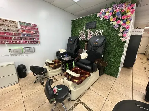 6630 Stirling Road Davie FL 33024
