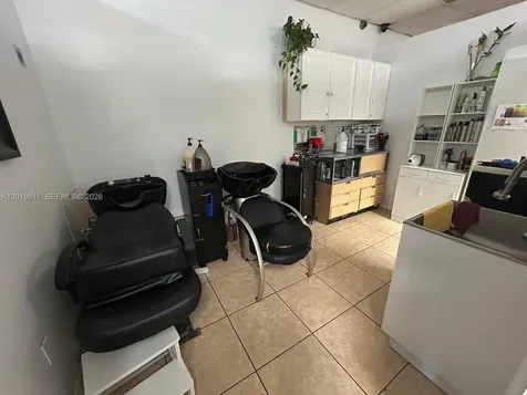 6630 Stirling Road Davie FL 33024