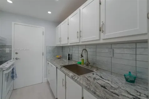 17800 Atlantic Boulevard Sunny Isles Beach FL 33160