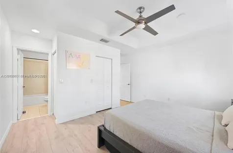 1820 SW 89th Terrace Miramar FL 33025