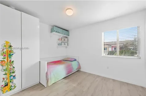 1820 SW 89th Terrace Miramar FL 33025