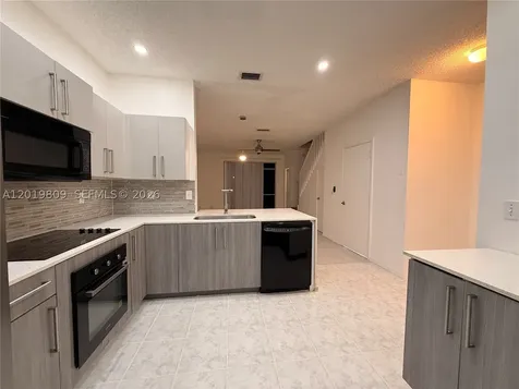 2078 Madeira Drive Weston FL 33327