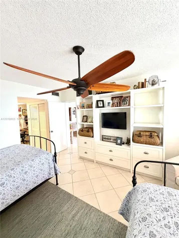 18601 NE 14th Avenue Miami FL 33179