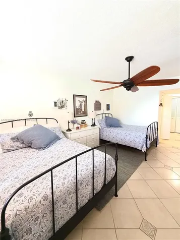 18601 NE 14th Avenue Miami FL 33179