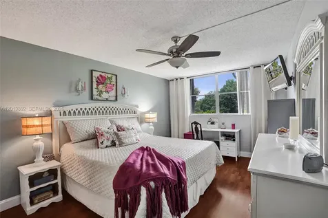 9070 Lime Bay Boulevard Tamarac FL 33321