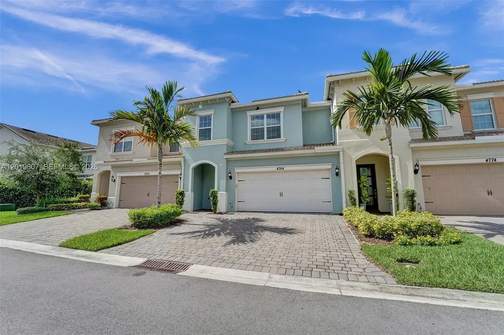 4764 Eucalyptus Drive Hollywood FL 33021