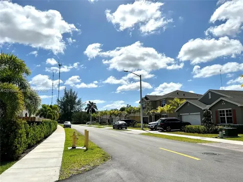 1088 NW 208th Terrace Miami Gardens FL 33169
