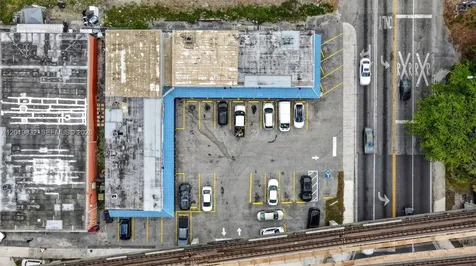 Coin Laundry For Sale On Palm Ave Hialeah Hialeah FL 33010