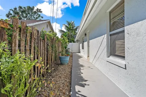 6051 Kendrick Street Jupiter FL 33458