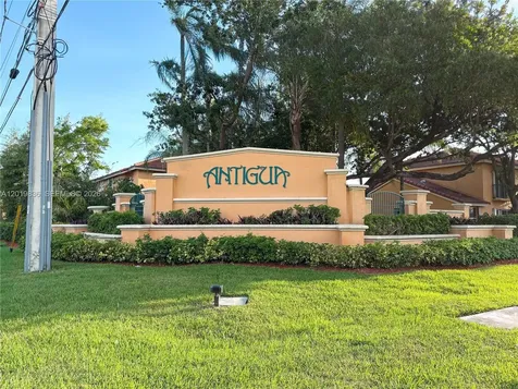 2340 NW 161st Avenue Pembroke Pines FL 33028
