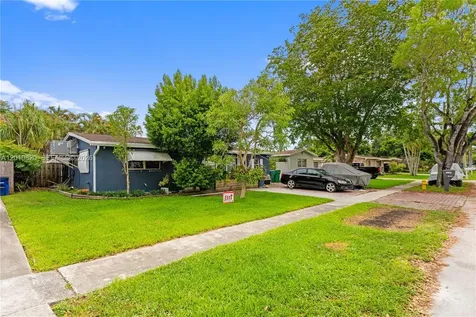 9452 SW 52nd Court Cooper City FL 33328