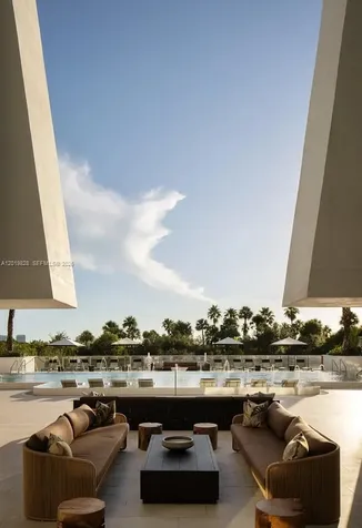 3900 Alton Road Miami Beach FL 33140