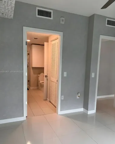 7875 NW 107th Avenue Doral FL 33178