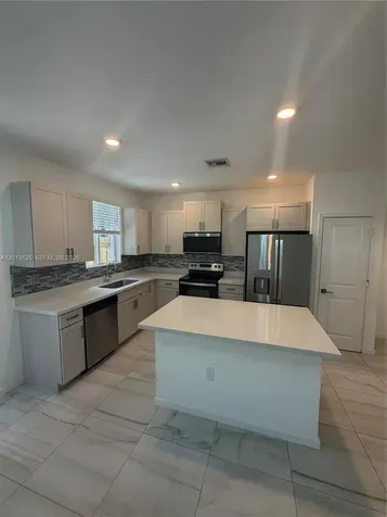 2355 SE 10th Street Homestead FL 33035