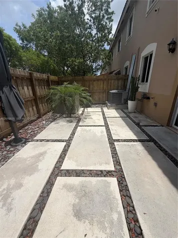 2355 SE 10th Street Homestead FL 33035