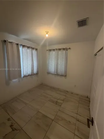 2355 SE 10th Street Homestead FL 33035