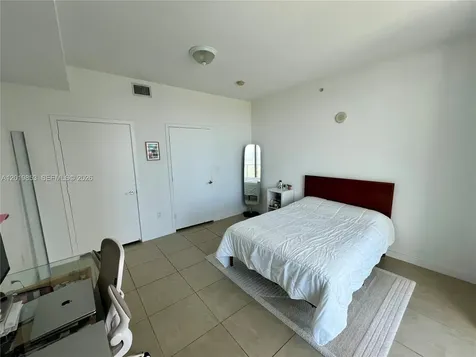79 SW 12th Street Miami FL 33130