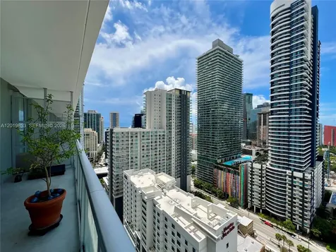 79 SW 12th Street Miami FL 33130
