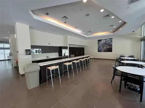 79 SW 12th Street Miami FL 33130