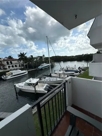6901 Edgewater Drive Coral Gables FL 33133