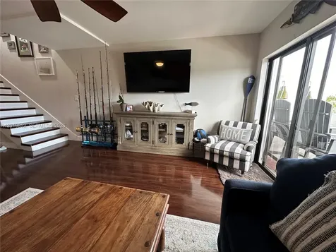 6901 Edgewater Drive Coral Gables FL 33133