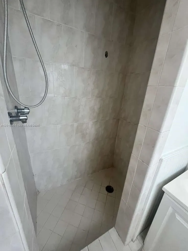 919 N 19th Avenue Hollywood FL 33020