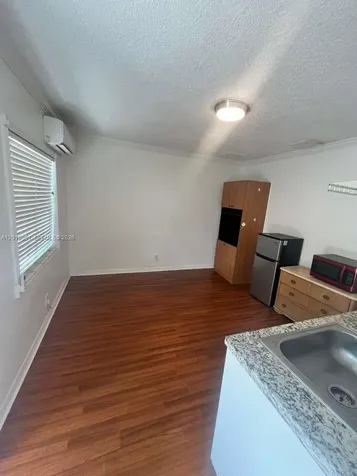 919 N 19th Avenue Hollywood FL 33020