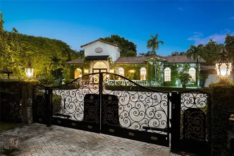 12300 Old Cutler Road Pinecrest FL 33156