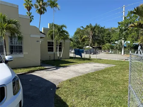1501 NW 57th Street Miami FL 33142