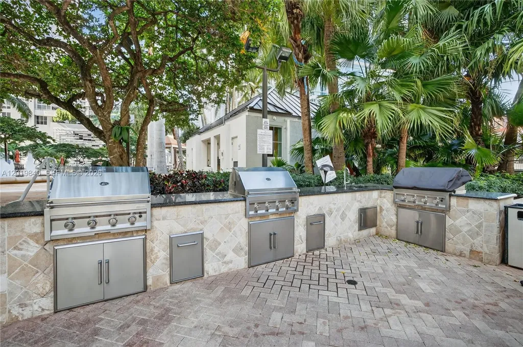 347 N New River Drive E Fort Lauderdale FL 33301