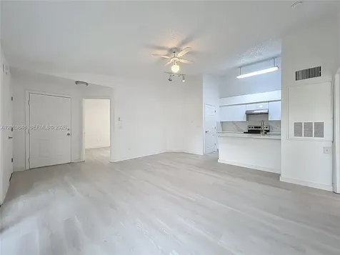 2225 Metropolitan Way Orlando FL 32839