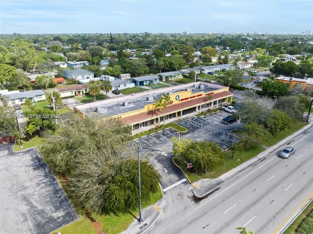1395 W Sunrise Boulevard Fort Lauderdale FL 33311