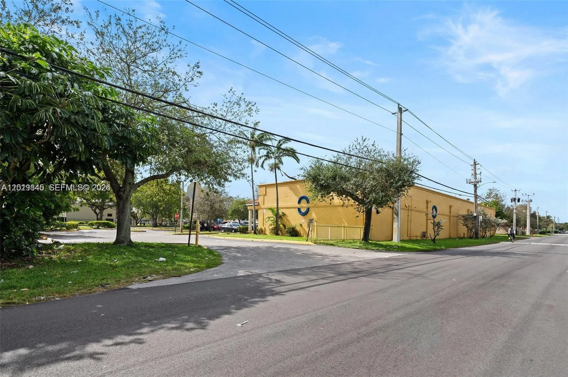 1395 W Sunrise Boulevard Fort Lauderdale FL 33311