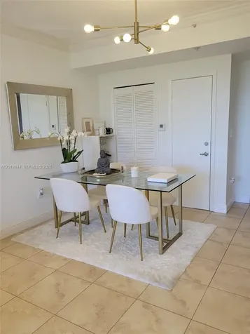 185 SE 14th Terrace Miami FL 33131
