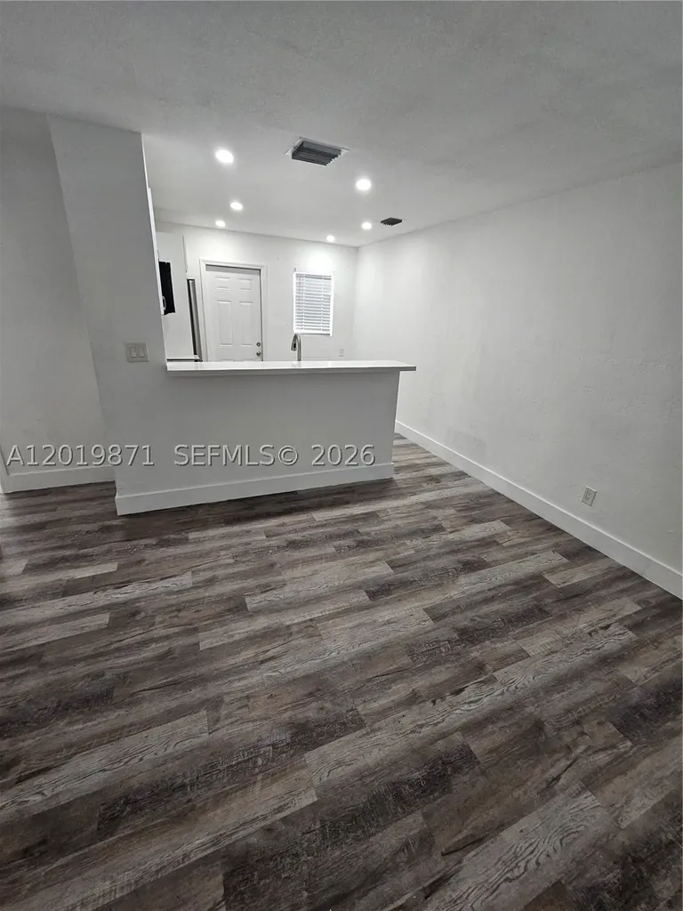 2030 Taylor Street Hollywood FL 33020