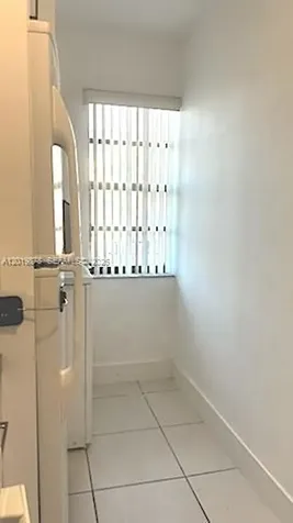 2407 W 52nd Place Hialeah FL 33016
