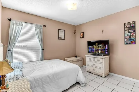 13520 SW 180th Terrace Miami FL 33177