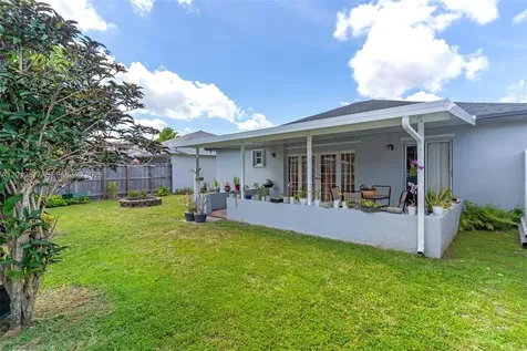 13520 SW 180th Terrace Miami FL 33177