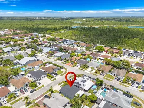 13520 SW 180th Terrace Miami FL 33177