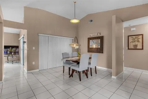 13520 SW 180th Terrace Miami FL 33177