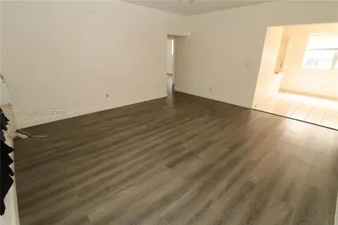 809 85th Street Miami Beach FL 33141