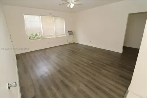 809 85th Street Miami Beach FL 33141