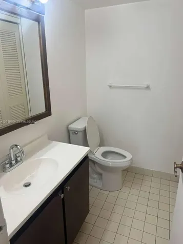 20840 San Simeon Way Miami FL 33179